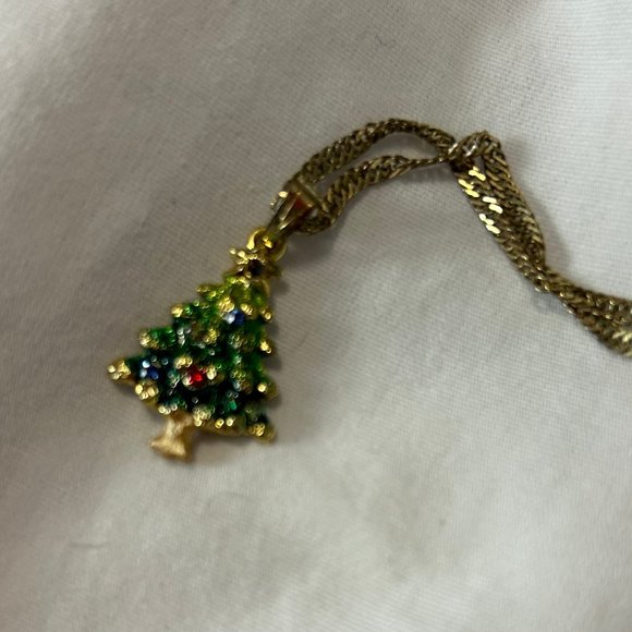 Christmas Tree Pendant Gold Chain Necklace - Picture 7 of 7